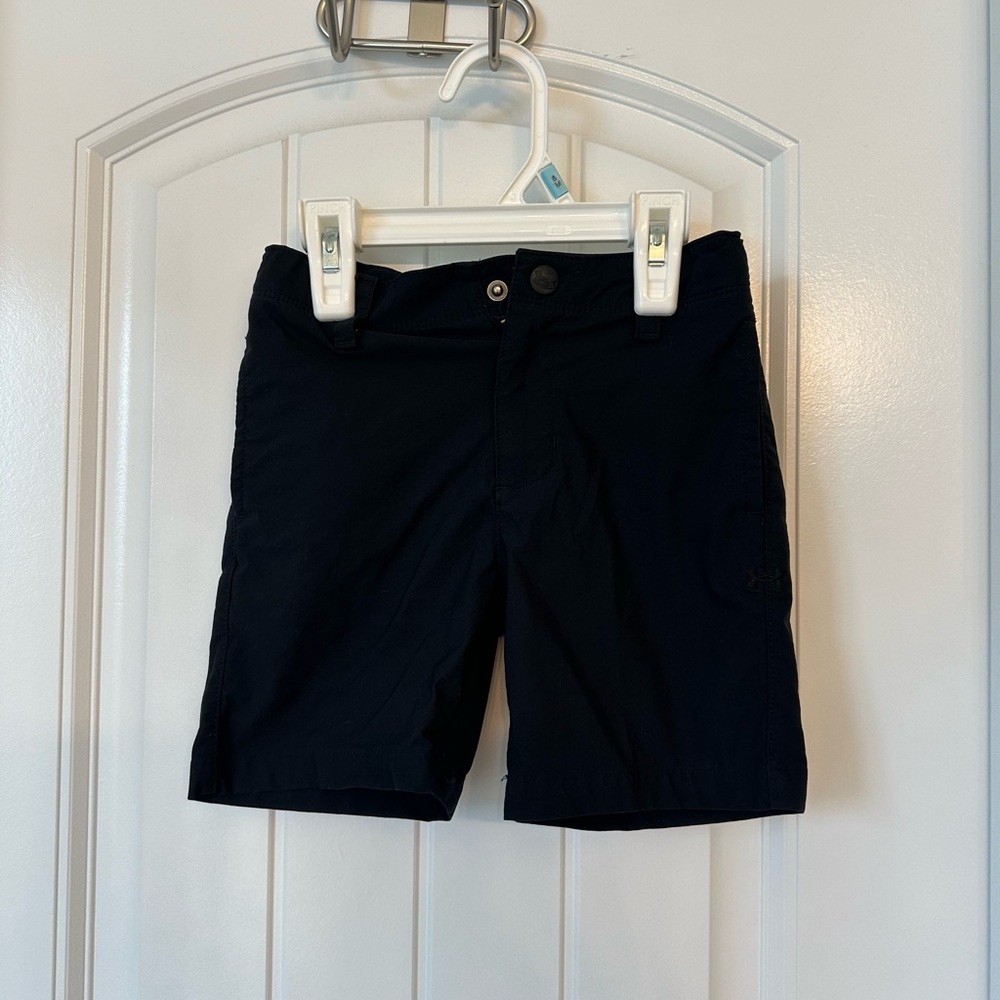 Under Armour 2T Boys Black Golf Short